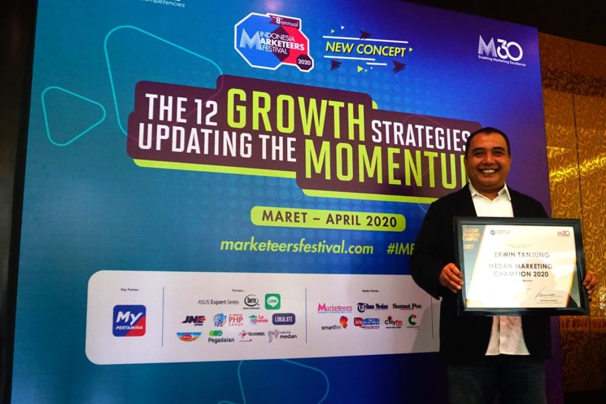 Sales Telkomsel Area Sumatera raih Award Marketing Champion