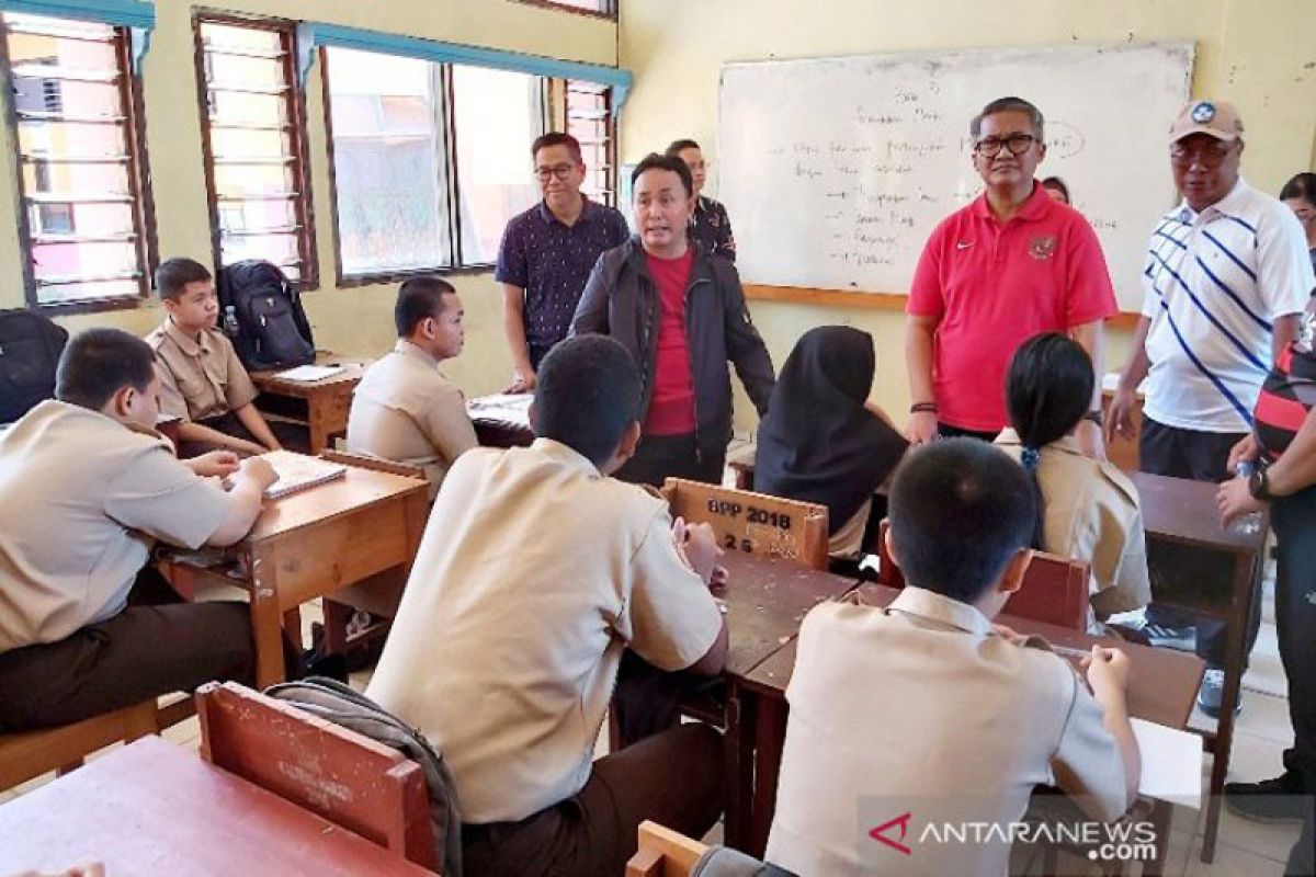 Bantuan biaya pendidikan hingga kompetensi guru di era Kalteng Berkah terus dipacu