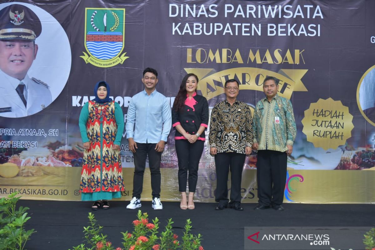 Dispar Bekasi mengadakan lomba masak khas daerah