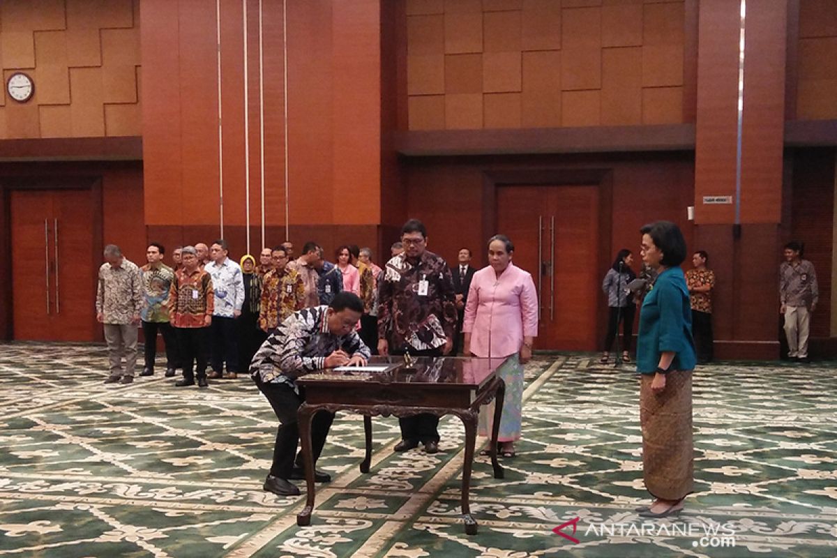 Sri Mulyani: Pejabat Kemenkeu jangan panik COVID-19