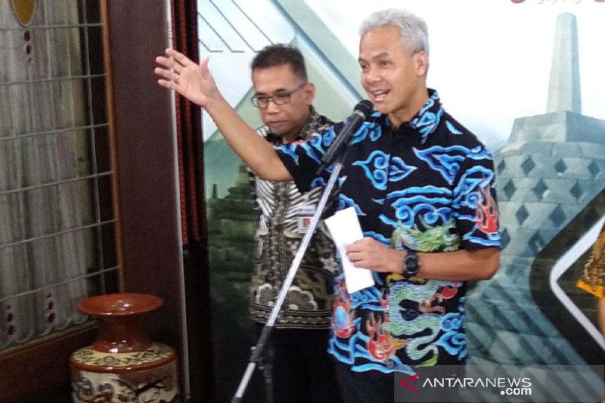 Gubernur Jateng larang kapal pesiar bersandar di Semarang antisipasi COVID-19