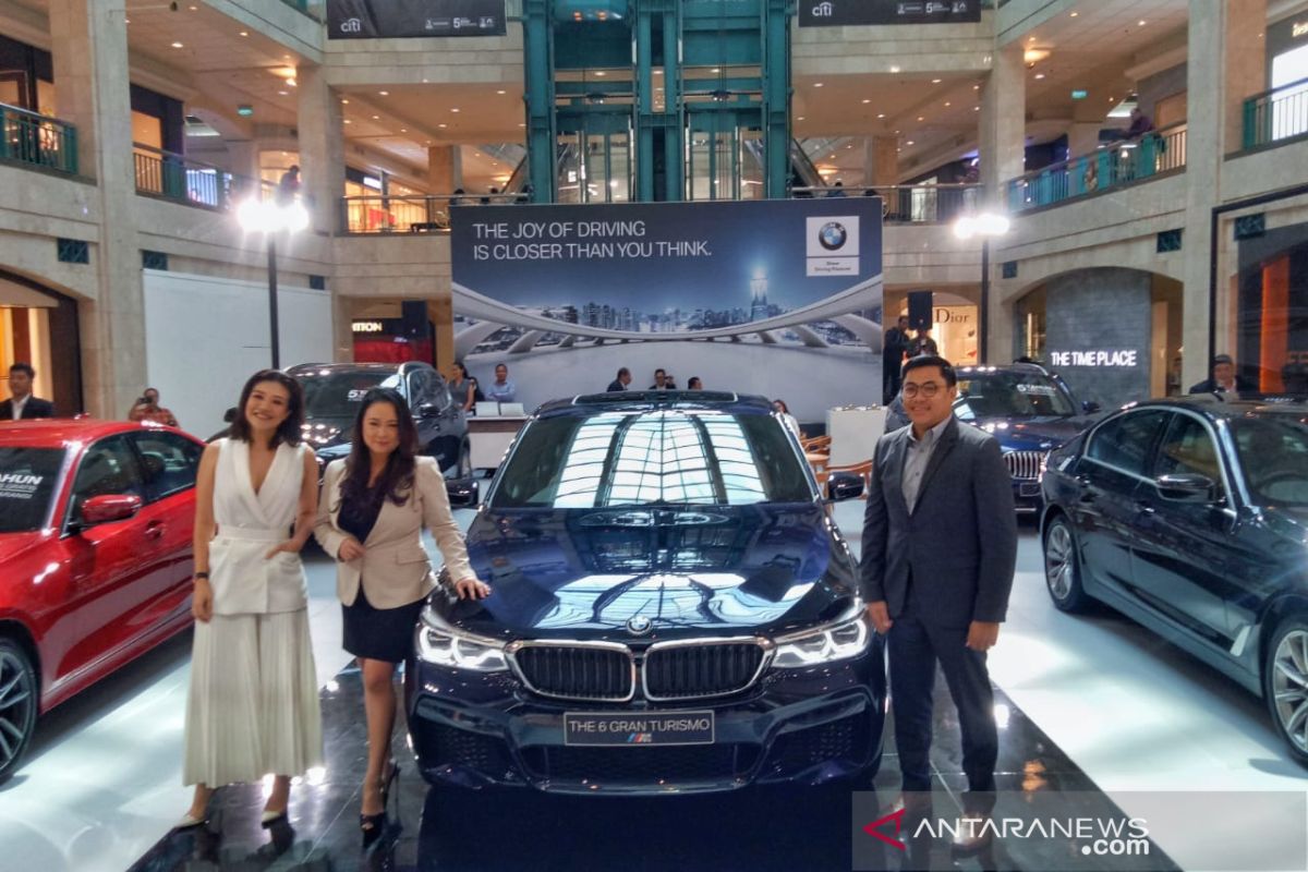 630i Gran Turismo M Sport mejeng di BMW Exhibition Jakarta