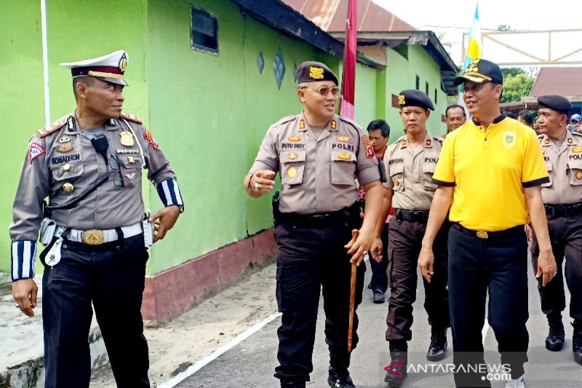 Masyarakat harus jadi pelopor keselamatan diri sendiri, kata Kapolres Sukamara