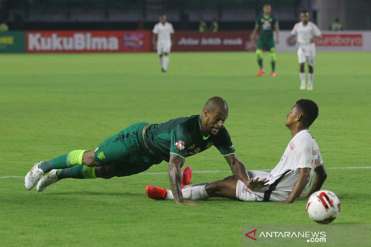 Aji Santoso janji Persebaya tebus kehilangan lima poin kandang