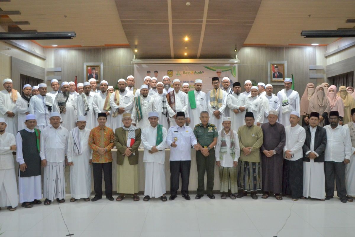 Pemkot bersinergi penguatan syariat Islam di Banda Aceh