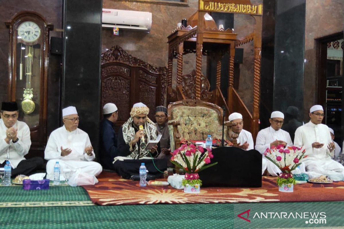 Wawali hadiri Isra Mi'raj bersama Habib Ahmad