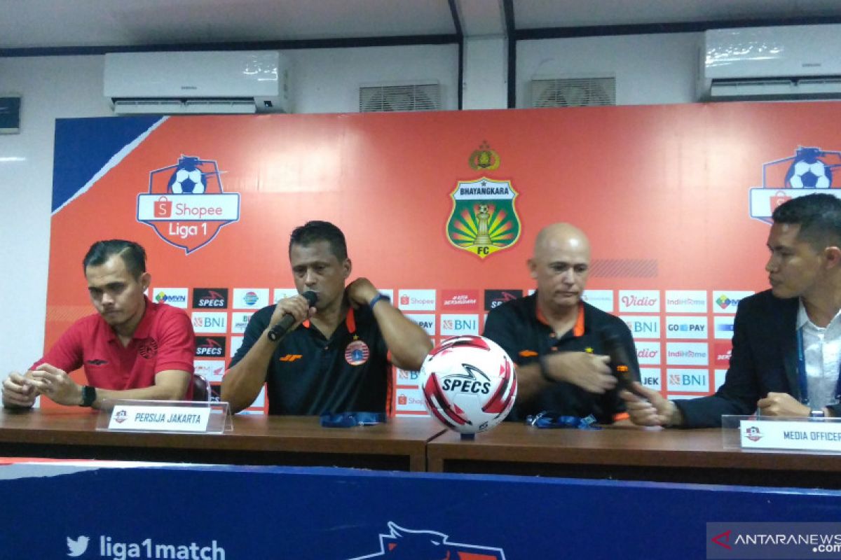 Pelatih Persija anggap gol pertama Bhayangkara FC berbau Offside