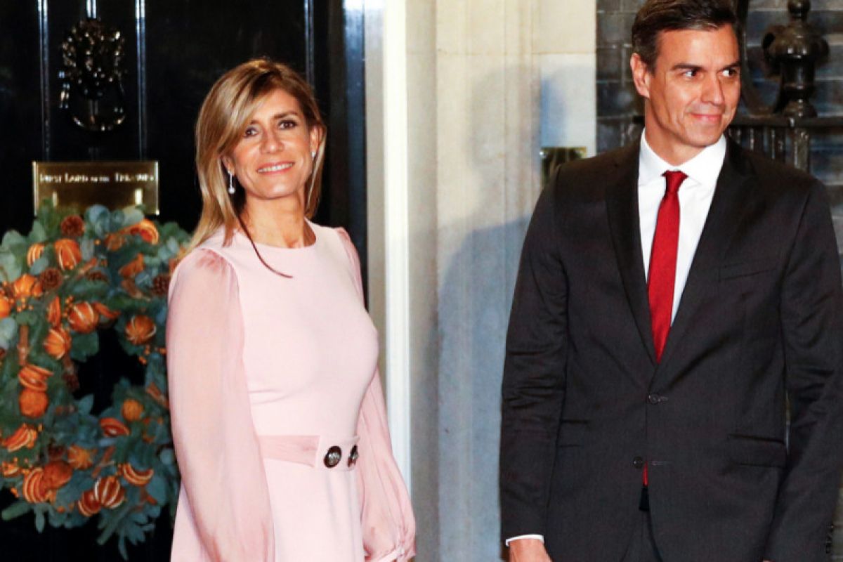 Istri PM Spanyol positif terkena virus corona