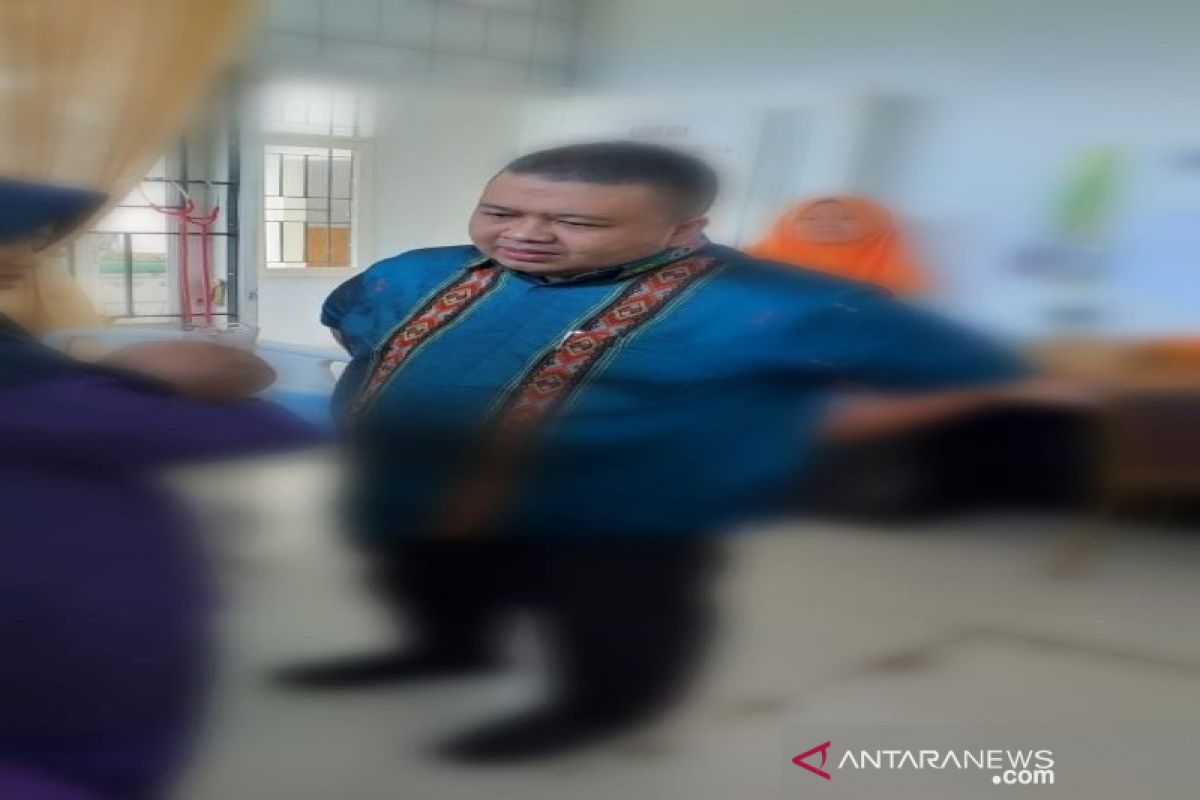 Dolly Pasaribu besuk bayi korban kekerasan ibu kandung