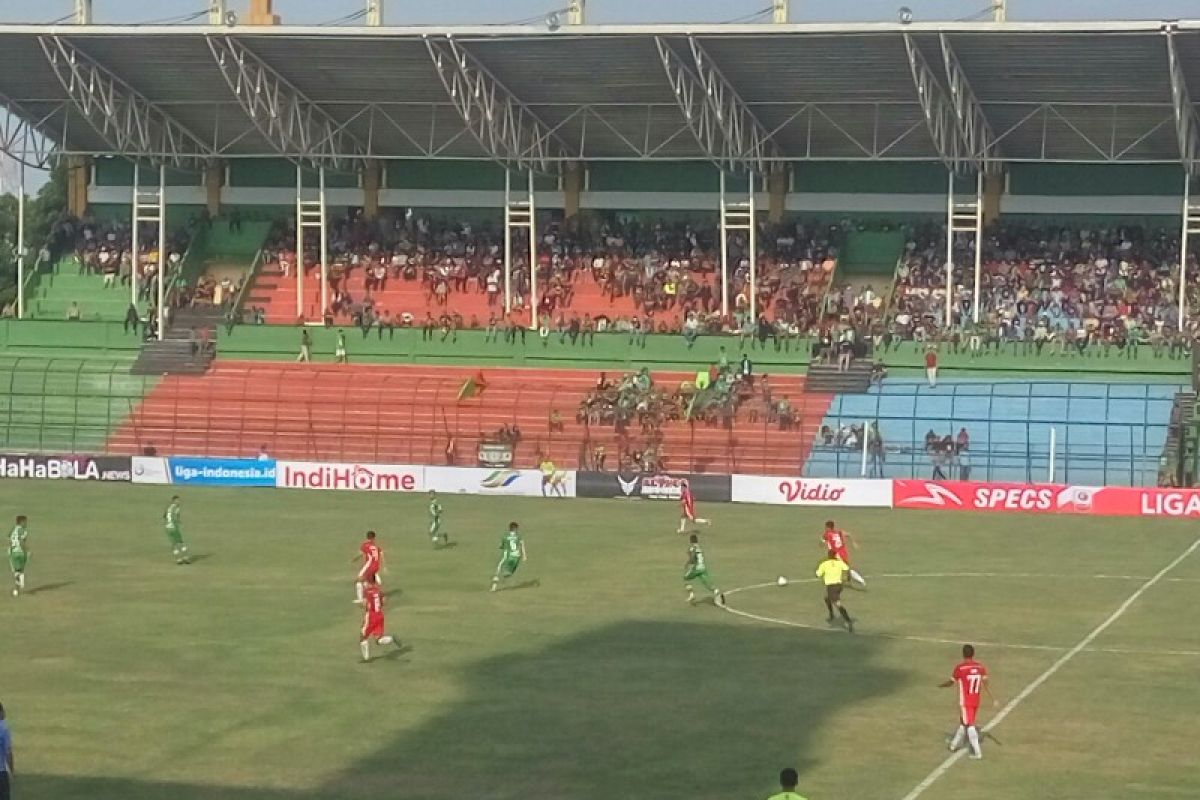 PSMS menang lawan Tiga Naga 2-1