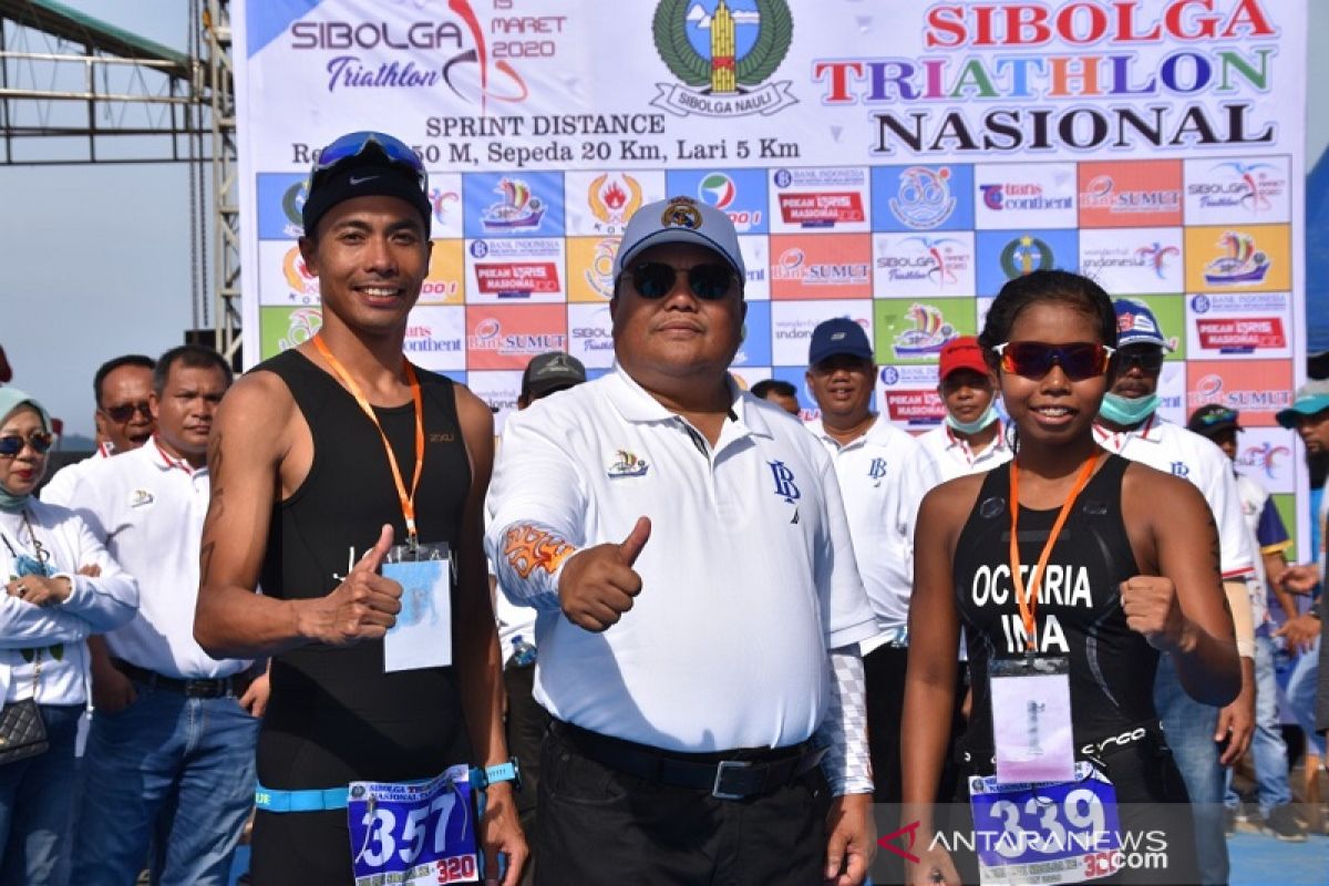 Atlet nasional asal Palembang dan Malang juarai triathlon Sibolga
