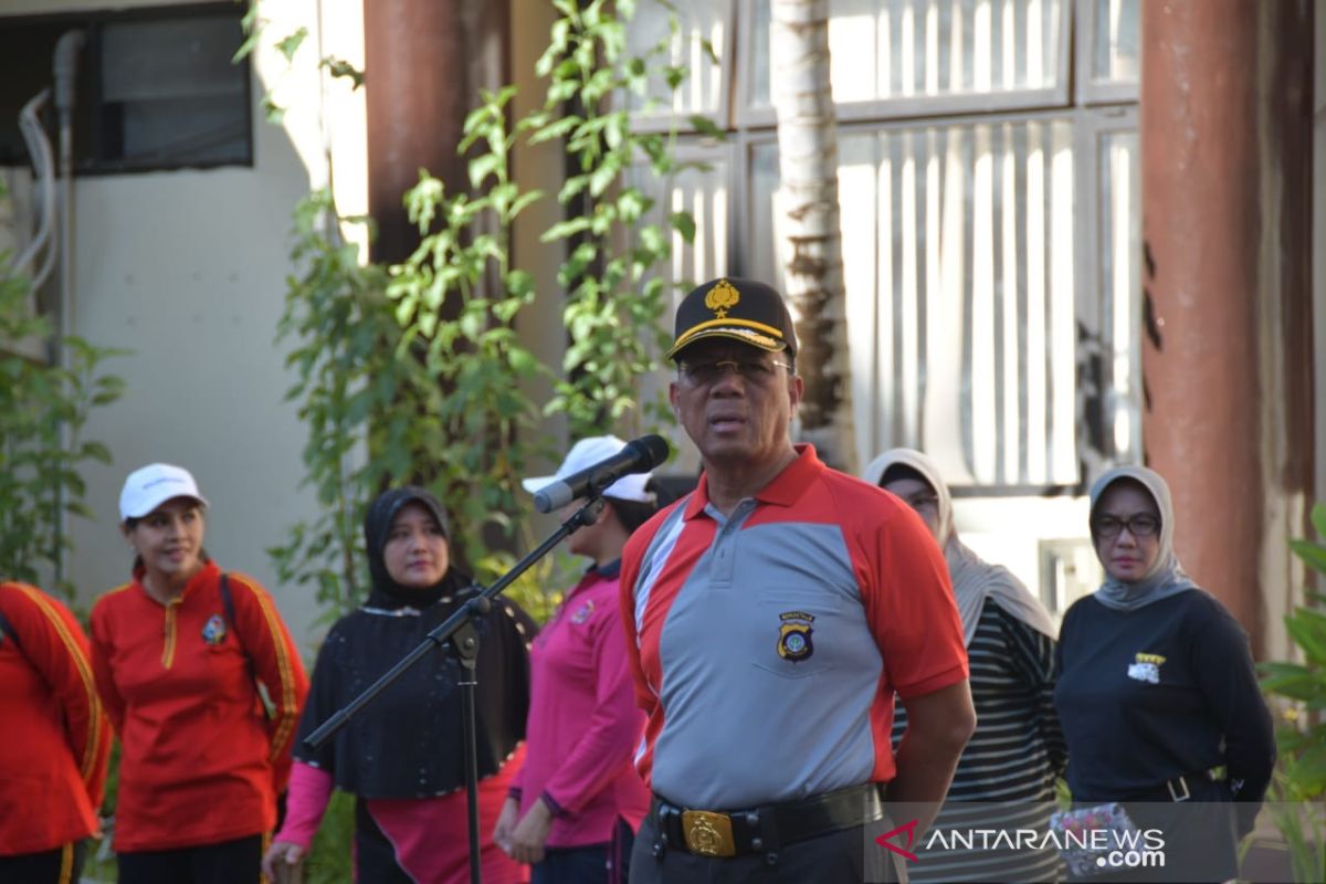 Kapolda imbau warga Gorontalo bersihkan lingkungan cegah COVID-19