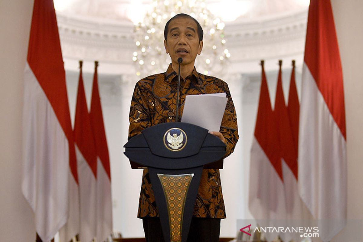 Jokowi: Saatnya bekerja, belajar, dan beribadah di rumah