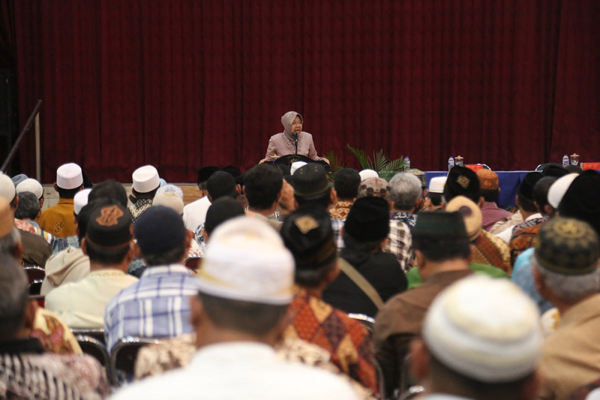 Cegah COVID-19, Pengurus masjid-mushola di Surabaya diimbau lepas karpet