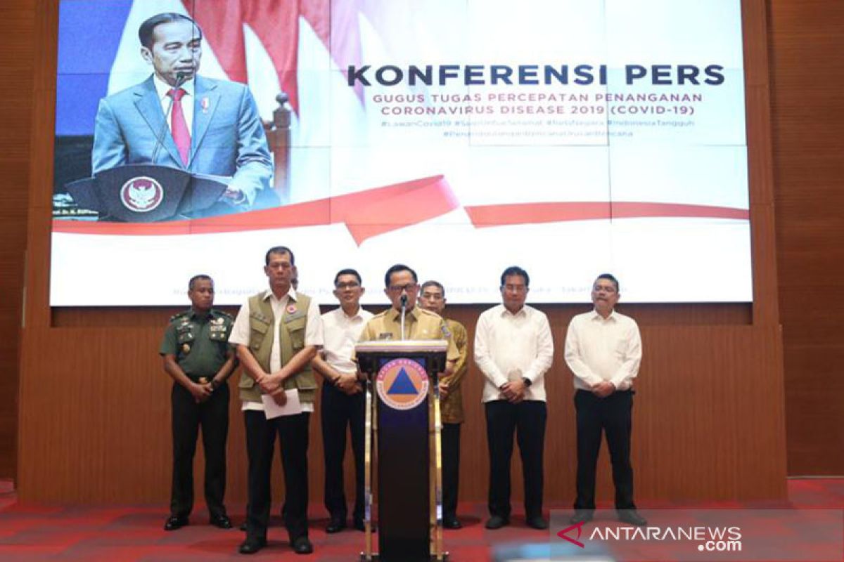 Mendagri minta pemda kurangi kegiatan yang tidak penting