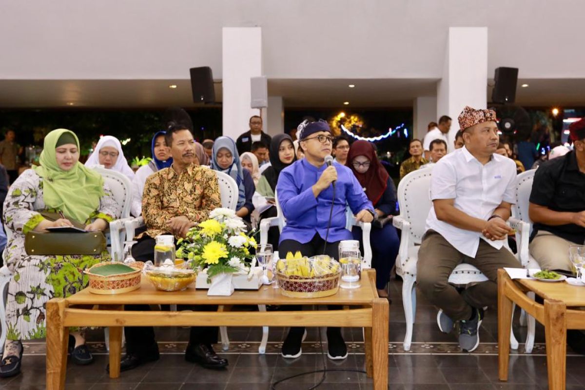 Cegah penyebaran COVID-19, Pemkab Banyuwangi alihkan kegiatan belajar di rumah