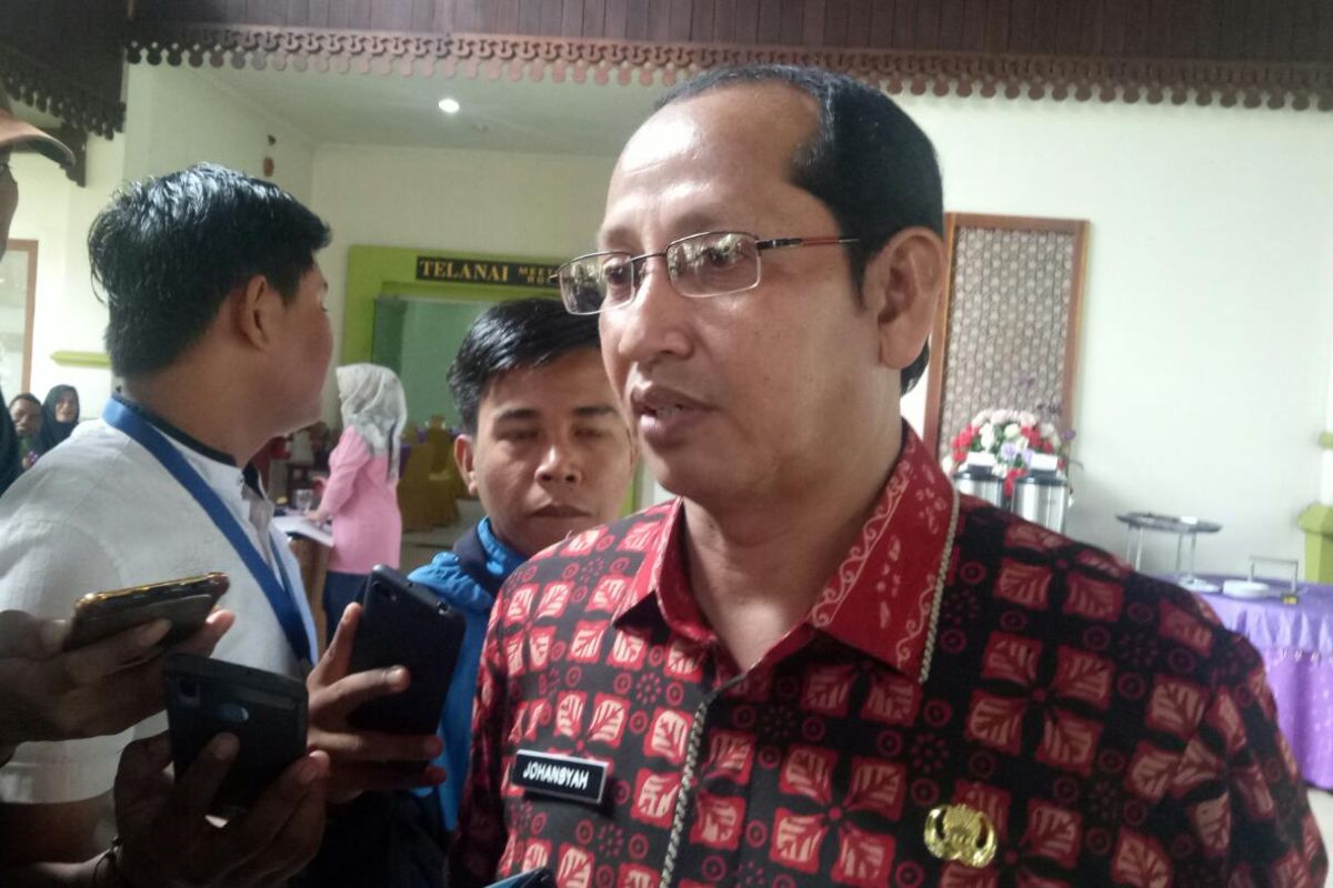 Sampel swab empat pasien yang diisolasi di RSUD Raden Mattaher dikirim ke Jakarta