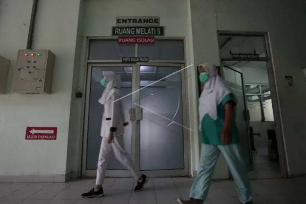 State-owned hospitals prepare isolation rooms as COVID-19 cases up