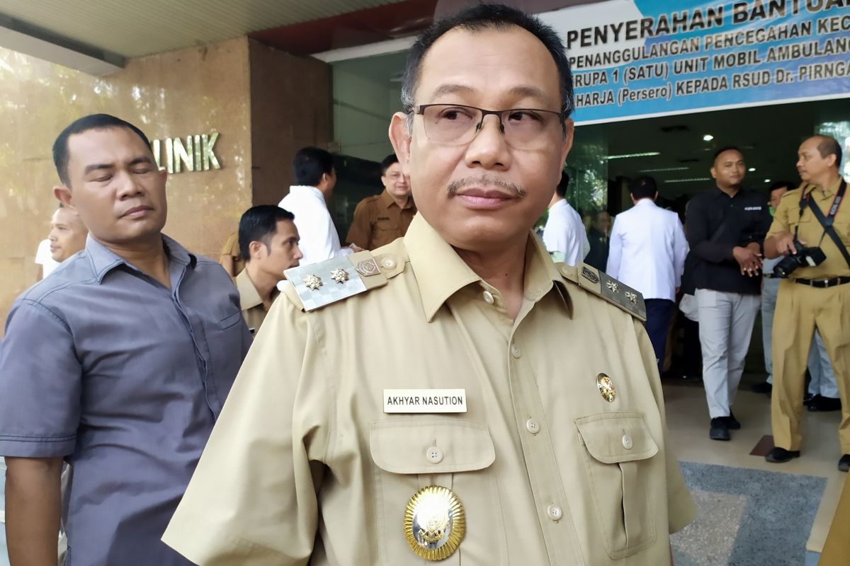 Plt Wali Kota Medan Akhyar berinisiatif periksa  kesehatan
