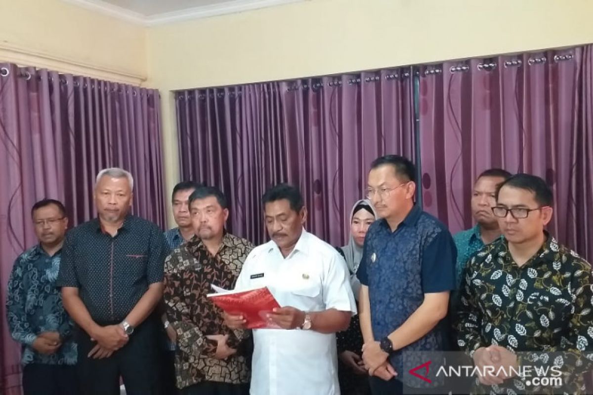 Bupati Belitung keluarkan instruksi meliburkan sekolah