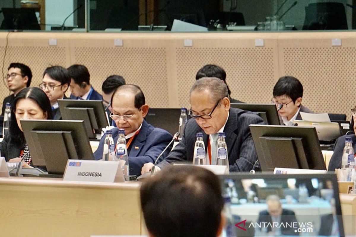 Para pemimpin Asia Tenggara sepakat bekerja sama perangi COVID-19