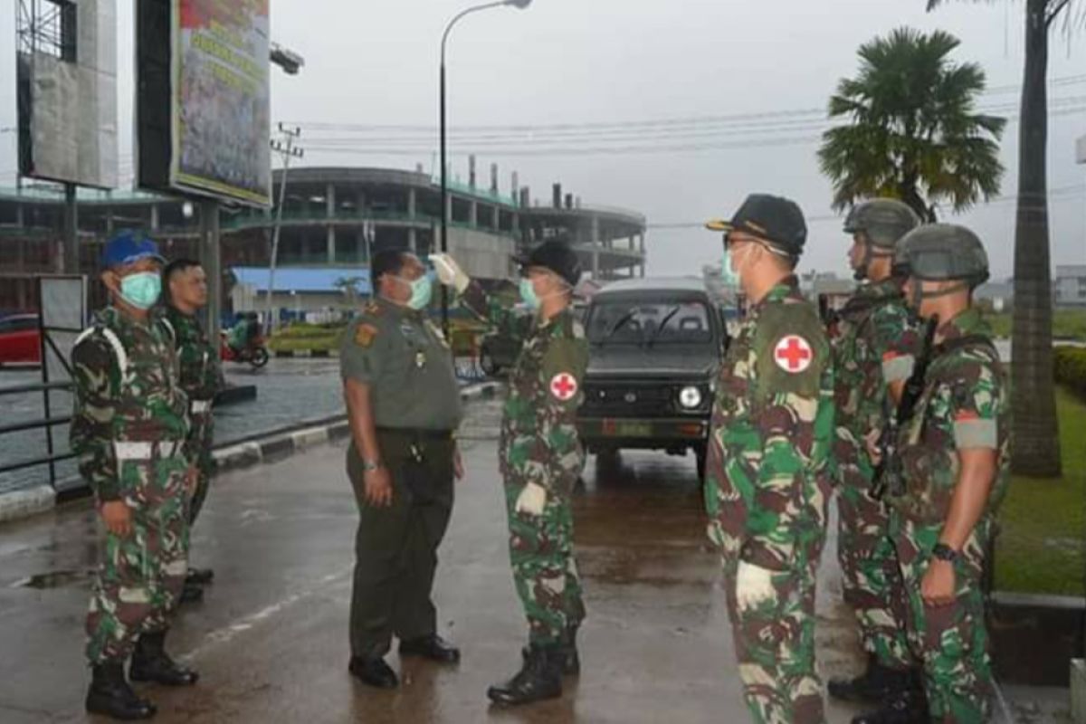 Kodam XII/Tanjungpura berlakukan cek suhu tubuh bagi prajurit dan tamu