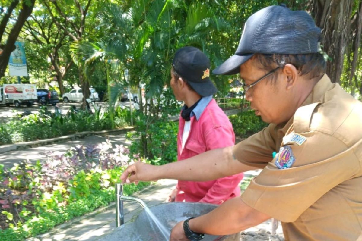 Pemkot Denpasar bangun wastafel di kawasan publik cegah Covid-19