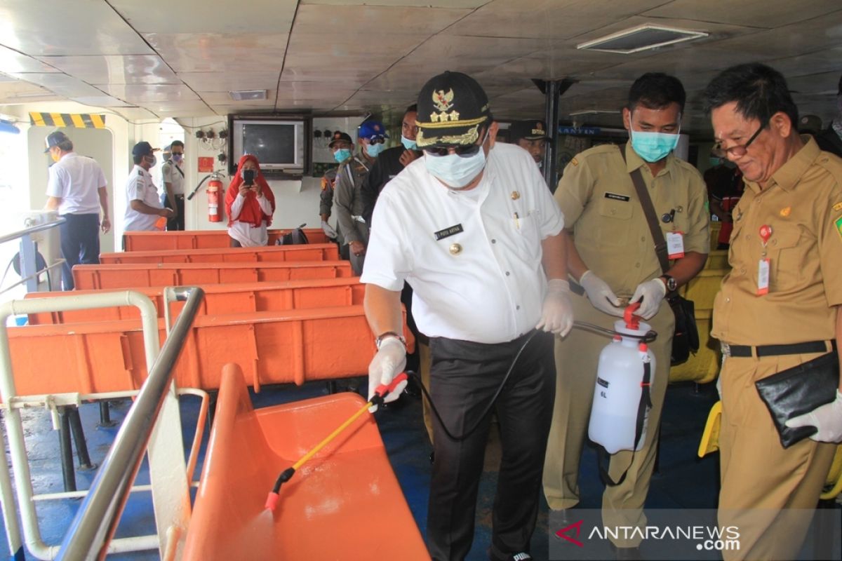 Satgas COVID 19 Bali semprot disinfektan Pelabuhan Gilimanuk