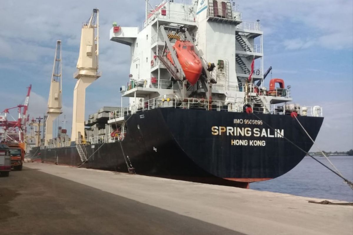 Pelindo perketat pengawasan bongkar muat kapal asing di Banjarmasin