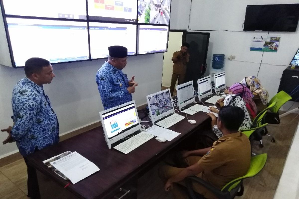 Wali Kota Tebing Tinggi tinjau Command Centre 112 Kominfo