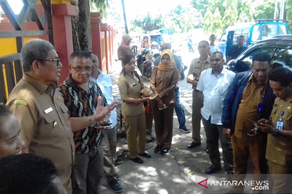 Bupati Malra ingin benahi wajah kota Langgur lebih baik