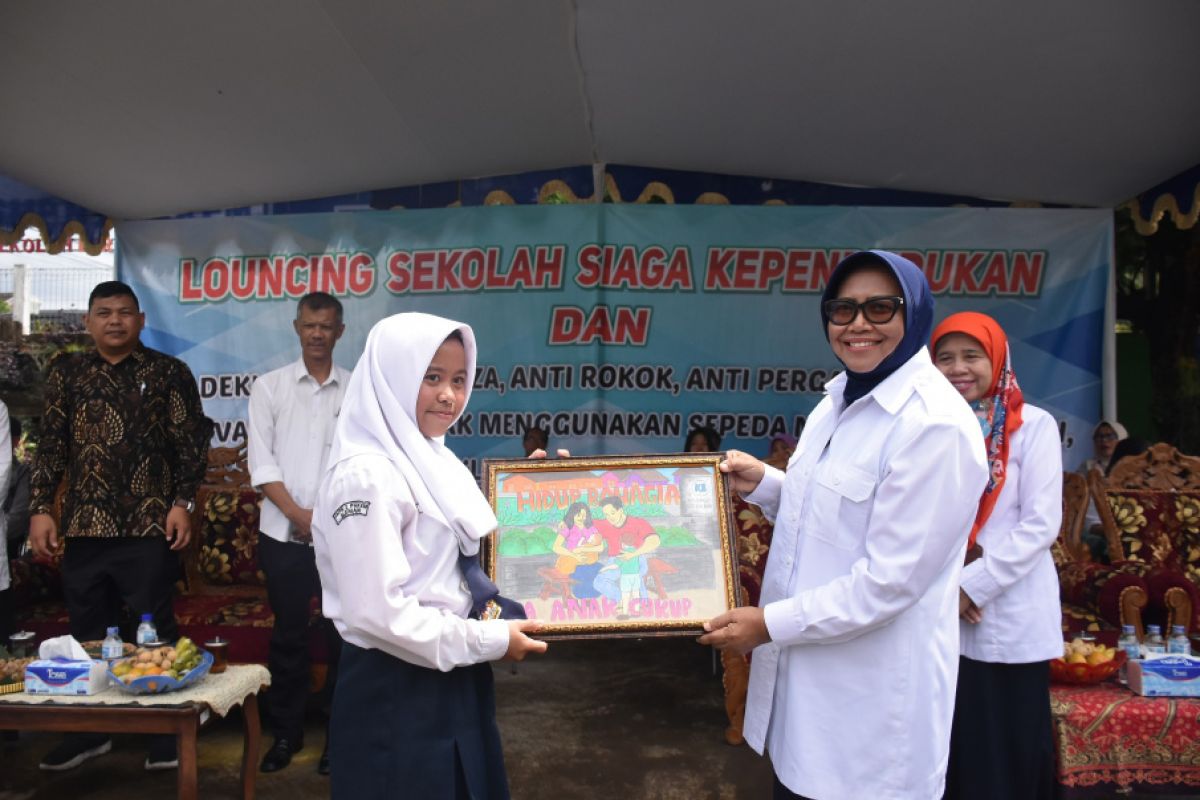 Wabup Sleman meluncurkan SMPN 2 Pakem sebagai Sekolah Siaga Kependudukan