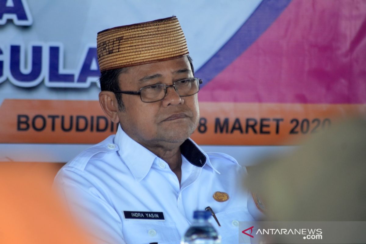 Bupati Gorontalo Utara minta masyarakat tenang hadapi Covid-19