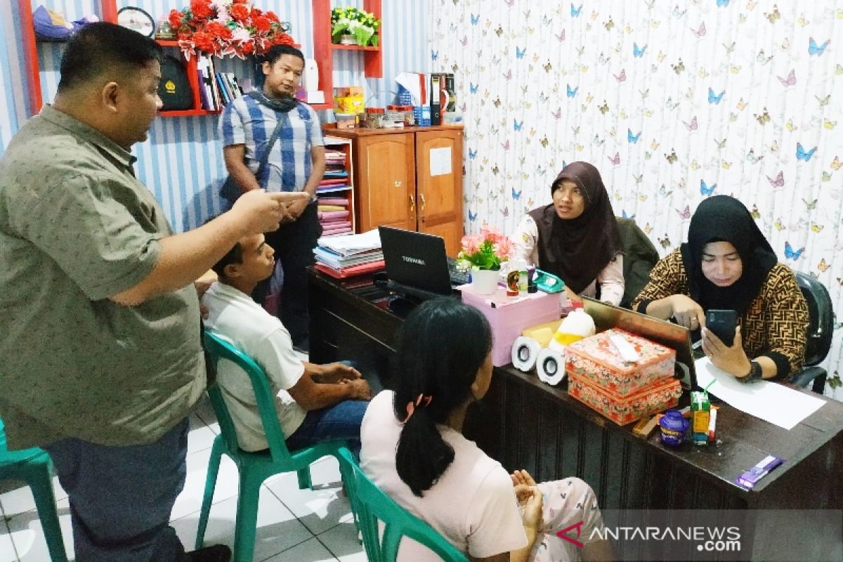 Perempuan ini buang bayi kembarnya karena takut dimarahi suami