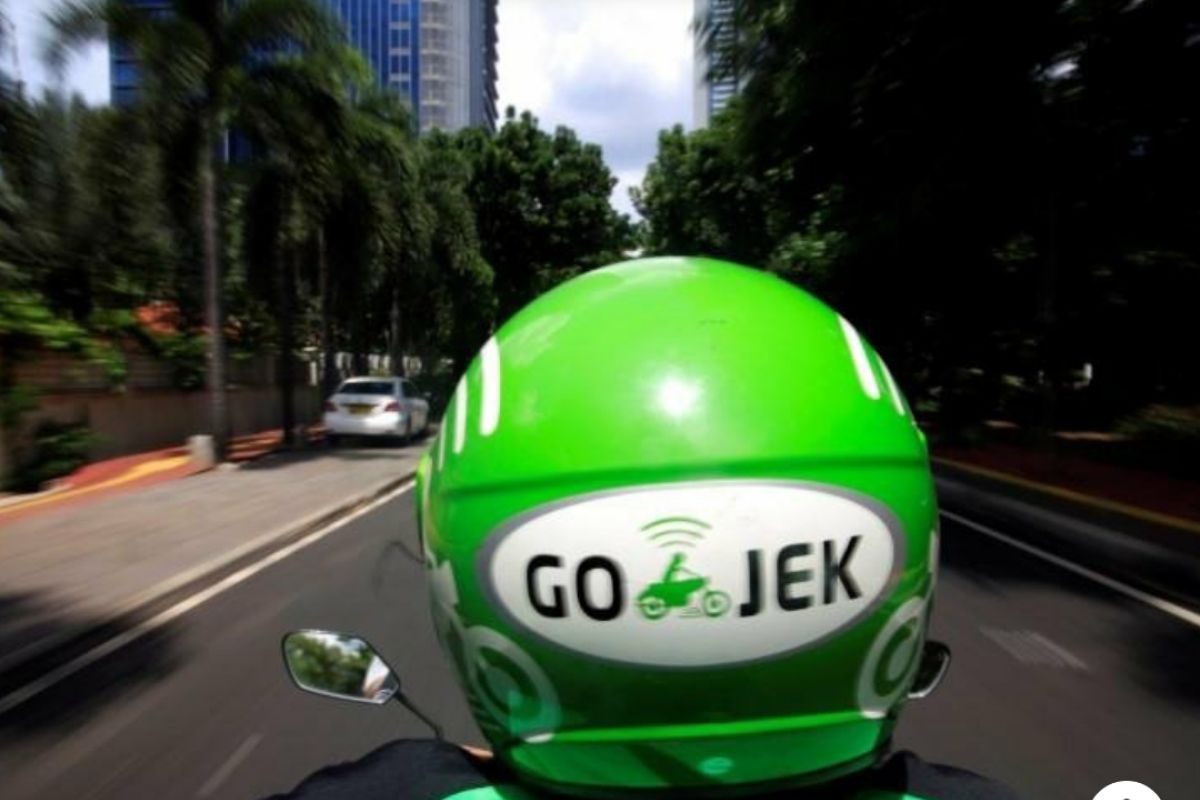 Gojek bantu pendapatan mitra terkena COVID-19