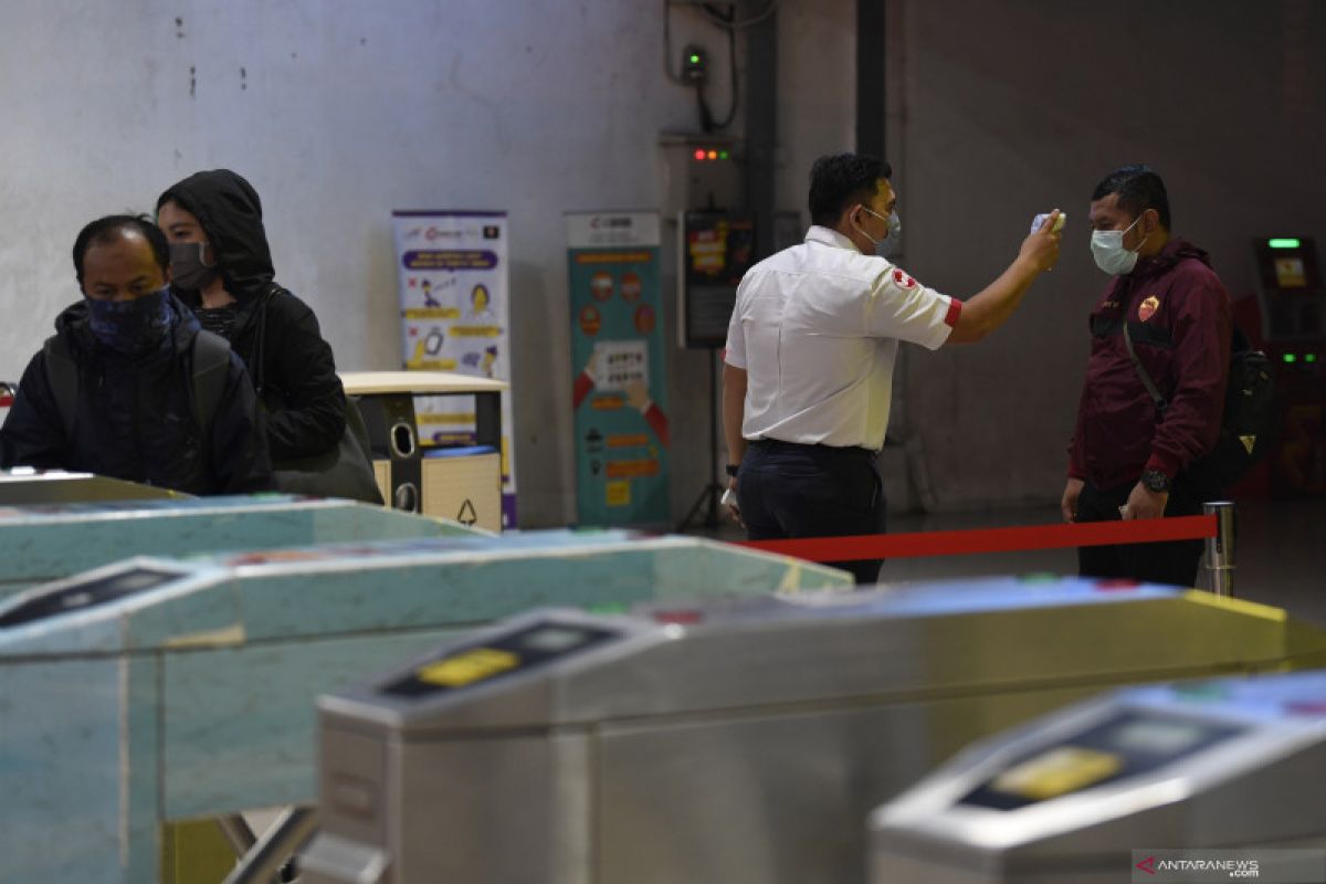 Empat stasiun KRL bertahap akan dijadikan stasiun terpadu