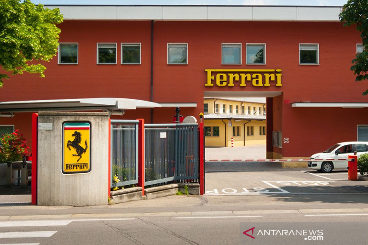 Antisipasi COVID-19, anggota tim Ferrari isolasi diri