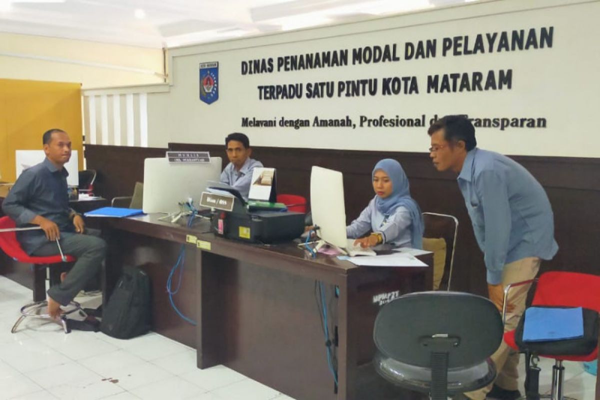 Cegah COVID-19, DPMPTSP Mataram menutup layanan perizinan tatap muka