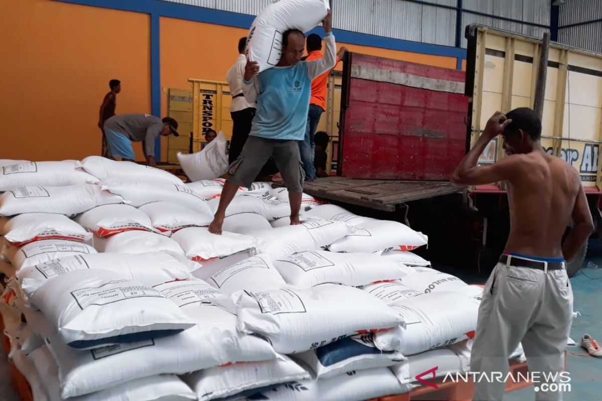 Bulog Bima mengantisipasi dampak Corona terhadap permintaan beras