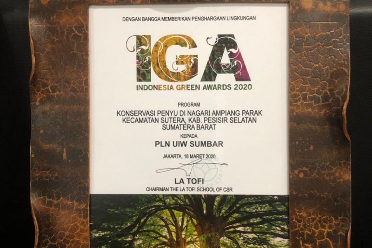 PLN UIW Sumbar sabet penghargaan Indonesia green awards 2020