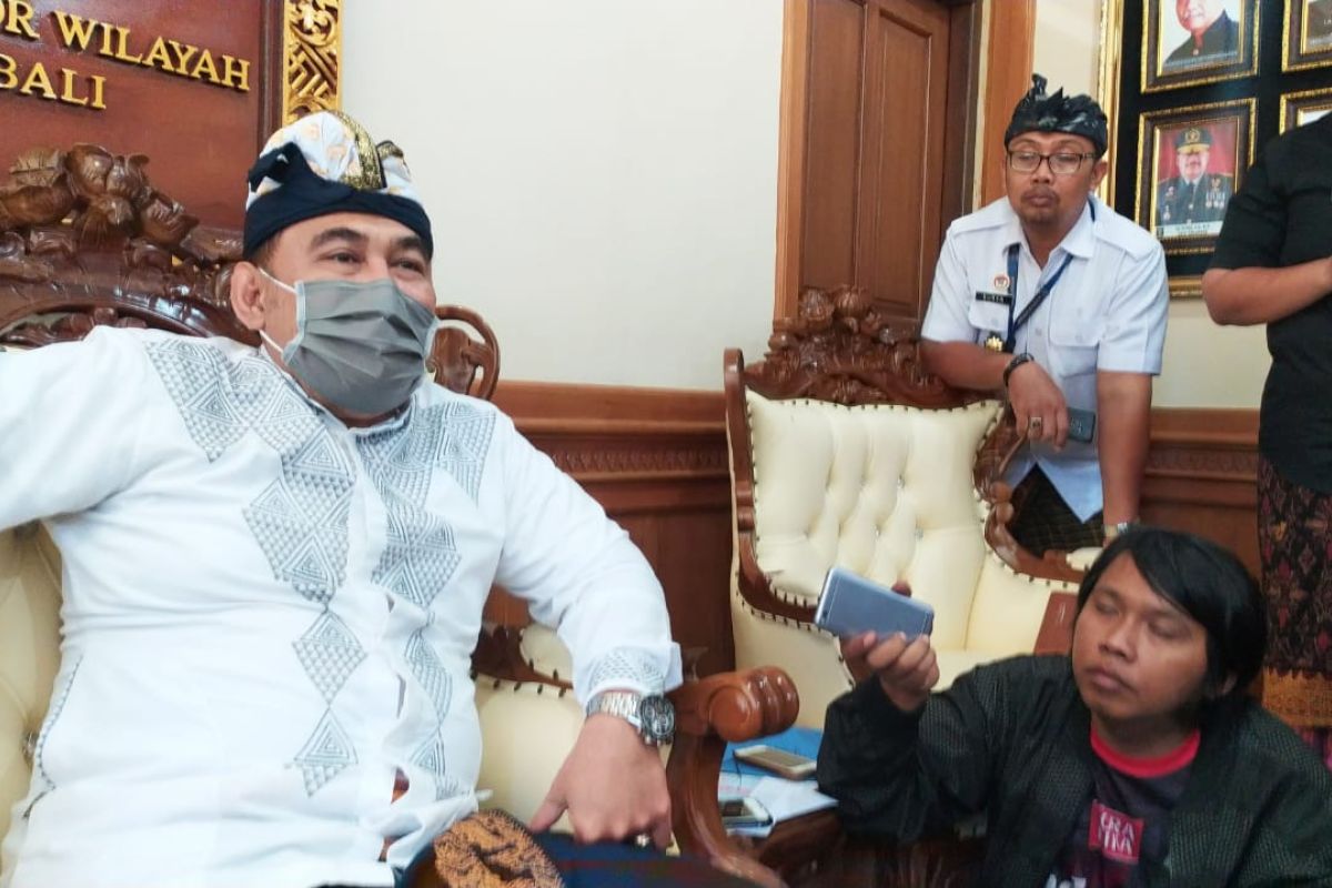 Kemenkumham tolak 117 warga asing hendak masuk Bali