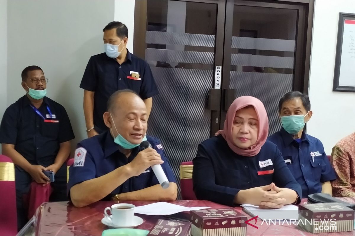 Cegah penyebaran COVID-19, PMI Surabaya buka pelayanan donor darah 24 jam