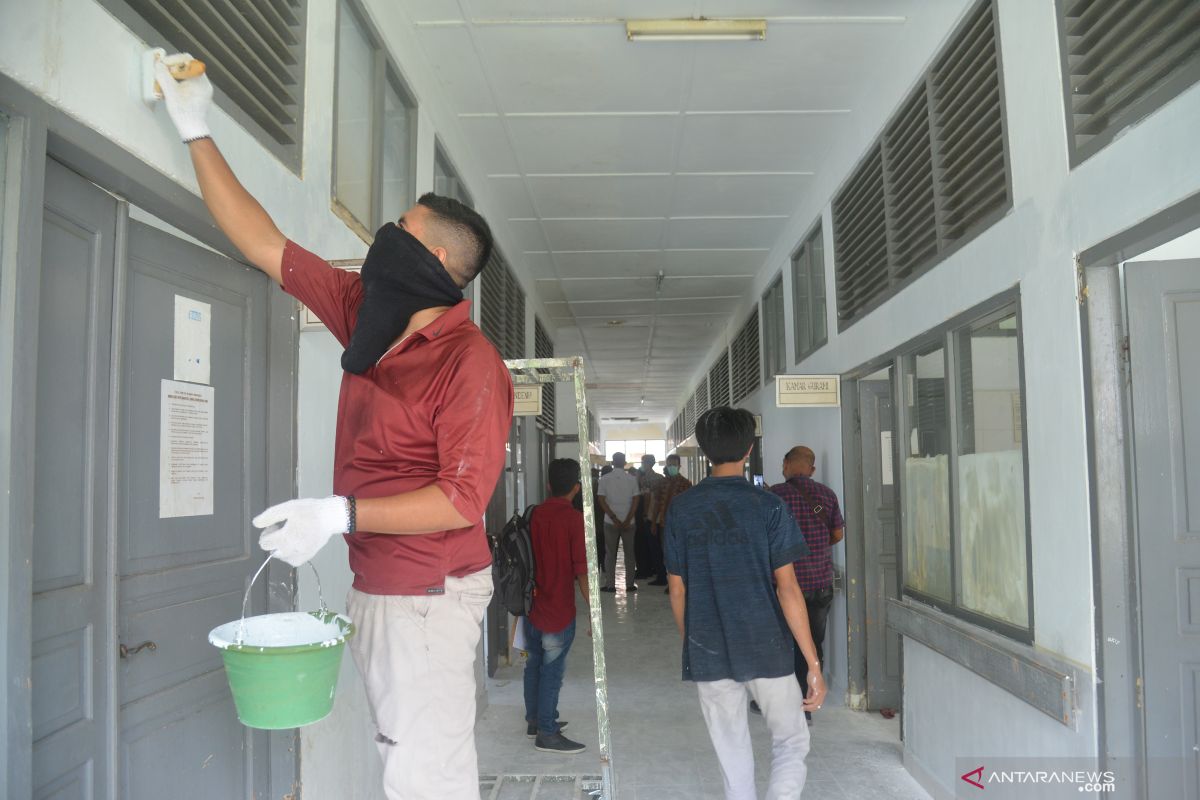 9 langkah mudah mengecat dinding rumah seperti tukang profesional