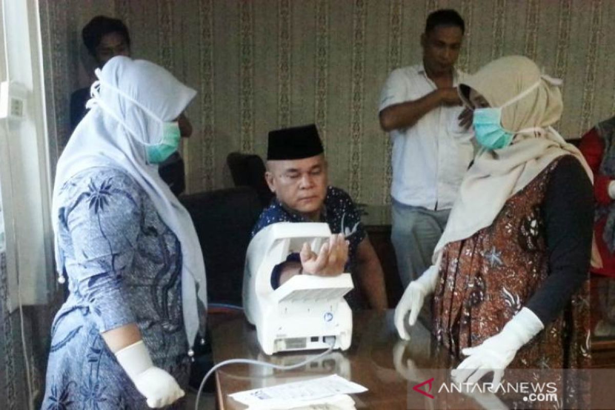 Pulang kunker, 40 anggota DPRD Pasaman Barat langsung diperiksa