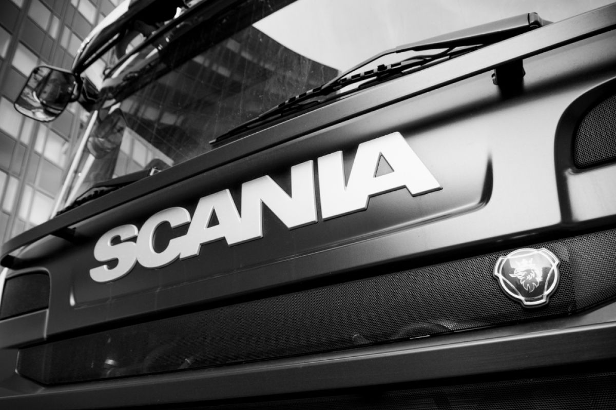 Corona paksa Scania hentikan sementara produksi truk untuk Eropa