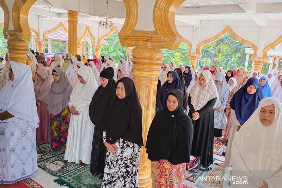 Masyarakat Aceh Timur zikir dan doa bersama tolak bala covid-19