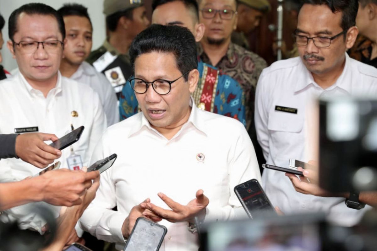 Menteri PDTT minta manfaatkan Dana  Desa lawan pandemi COVID-19