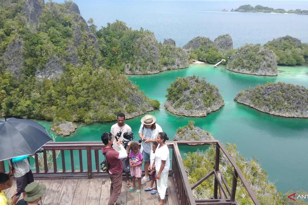 Raja Ampat mulai dikunjungi wisatawan