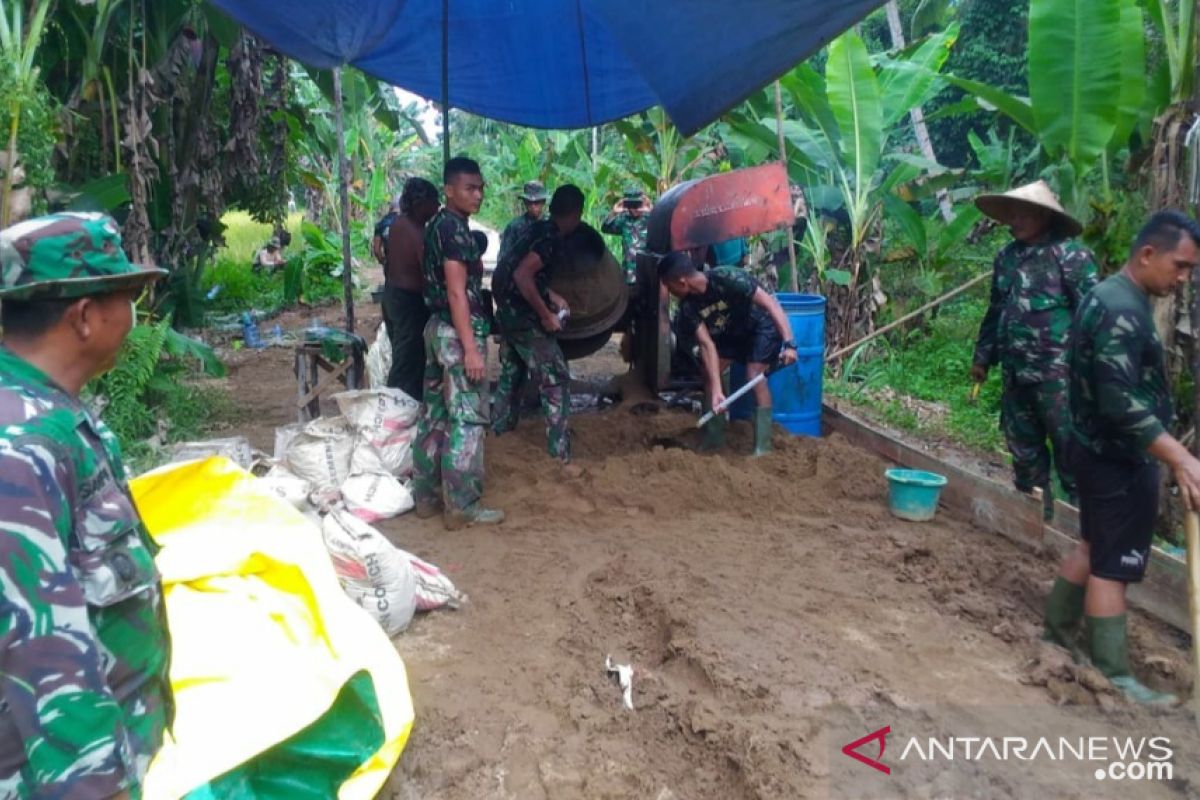 TMMD Kodim 1207/BS dorong kembalikan semangat gotong-royong