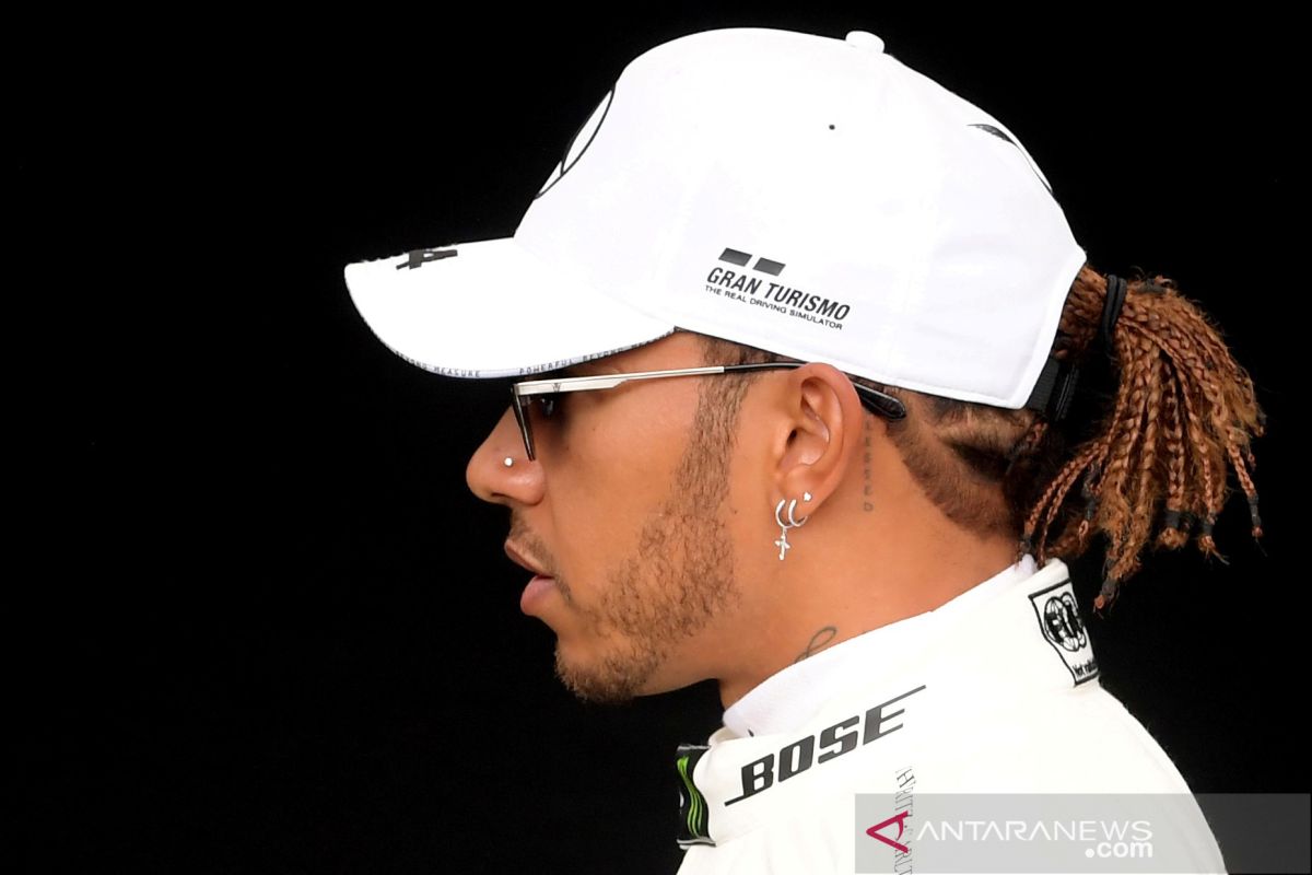 Hamilton isolasi diri meski tanpa gejala COVID-19